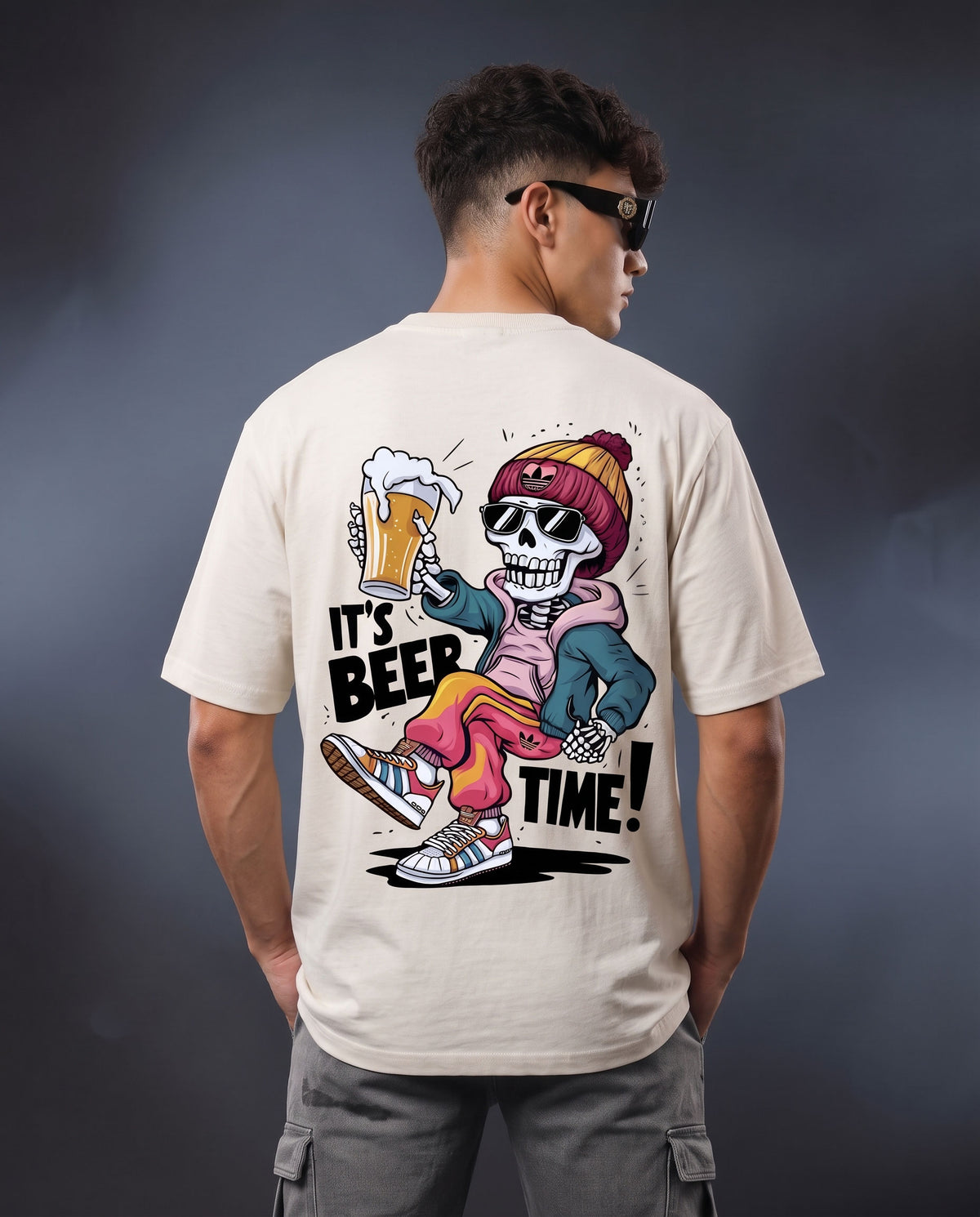 it's beer time grafiti front and back side OFFWHITE colour Oversized t-shirt
