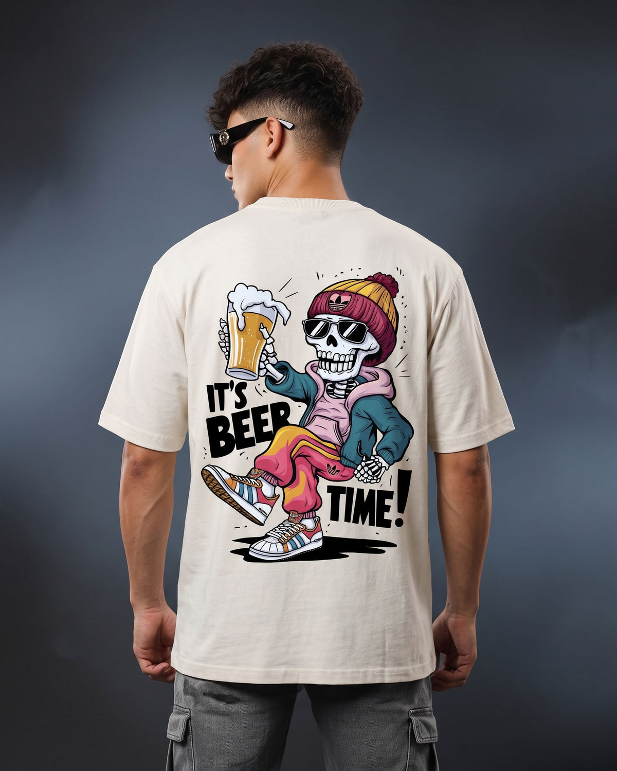 it's beer time grafiti front and back side OFFWHITE colour Oversized t-shirt