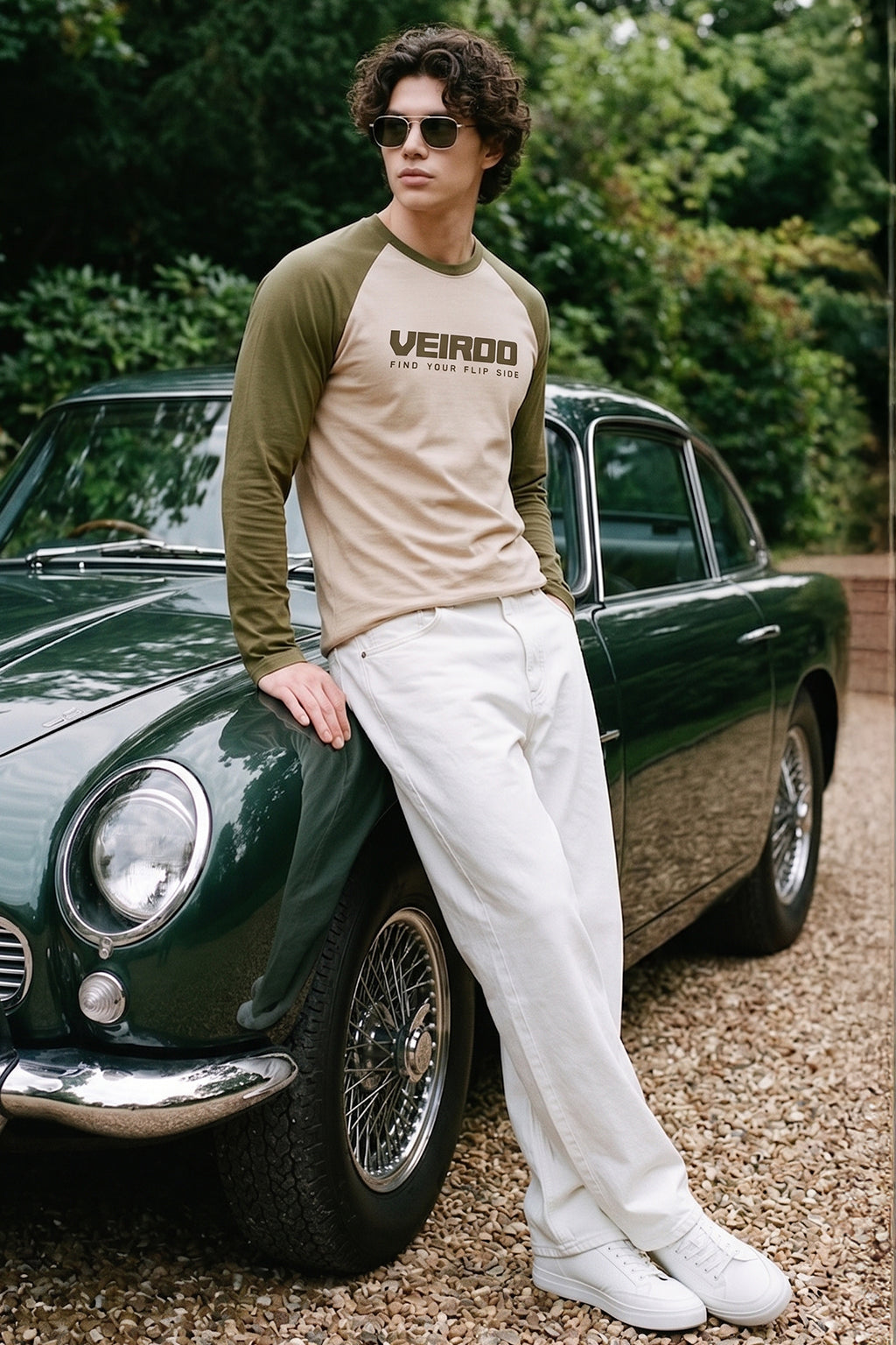 Veirdo Swanwhite & Olive Raglan Full Sleeve Printed T-shirt